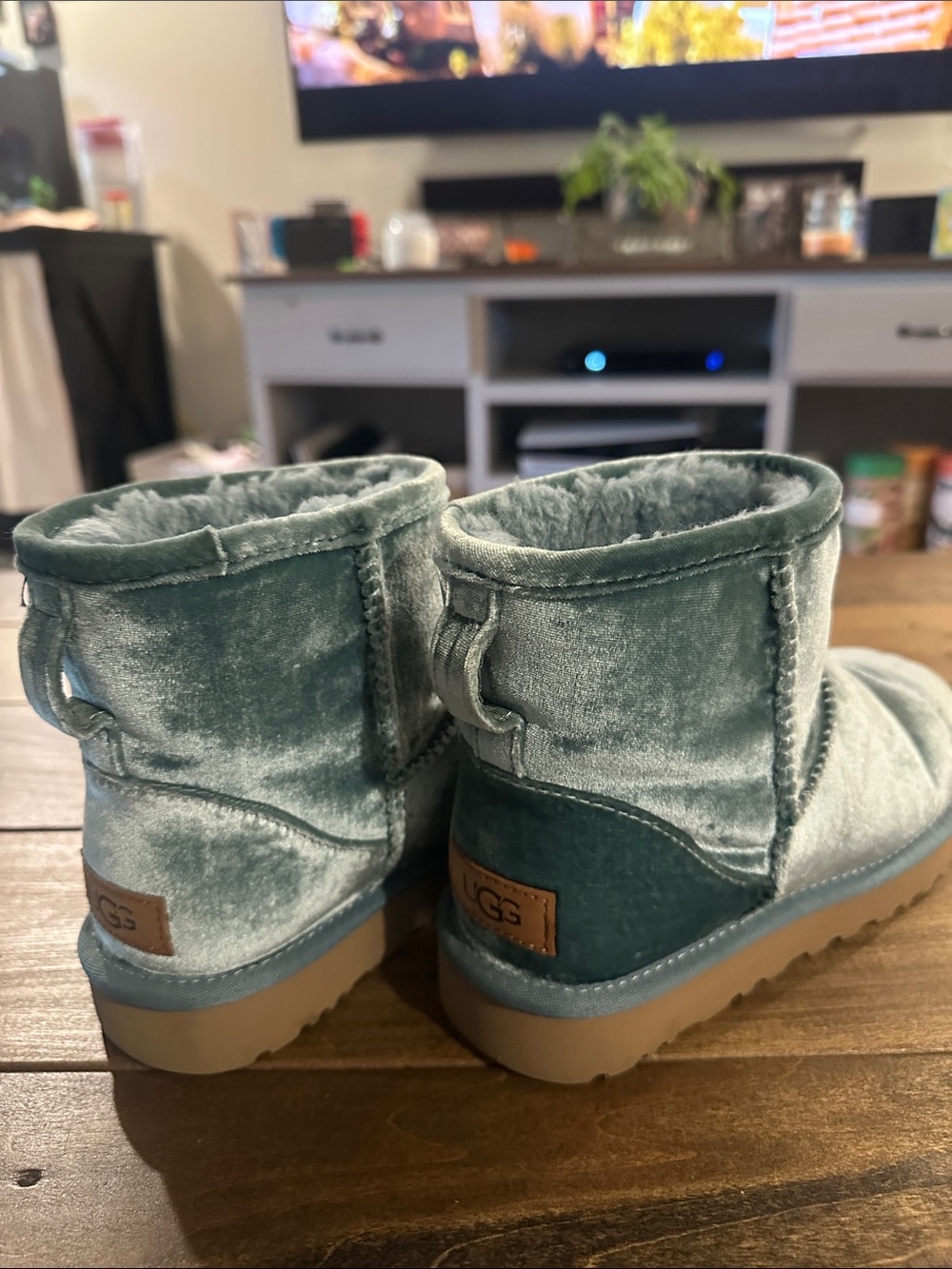 UGG Velvet Short Boots in Teal Green